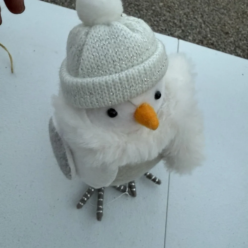 2020 Target Wondershop‎ Featherly Friends Figurine White Fabric Bird Sorrel